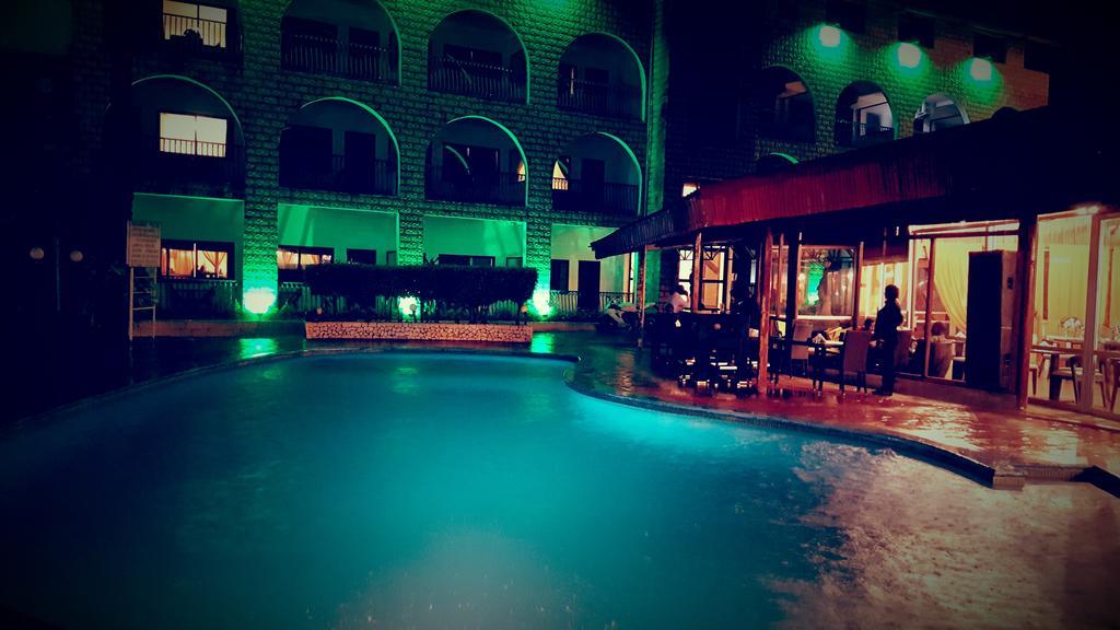 Riviera Taouyah Hotel Конакри Экстерьер фото